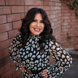 Meet your Posher, Jeanne